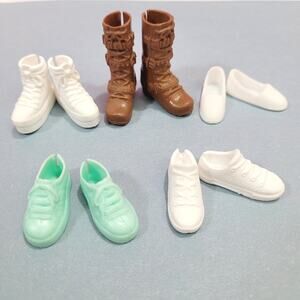 Fashionistas MTM Barbie Doll Flat Feet Shoes Lot Sneakers Boots Flats No Arch